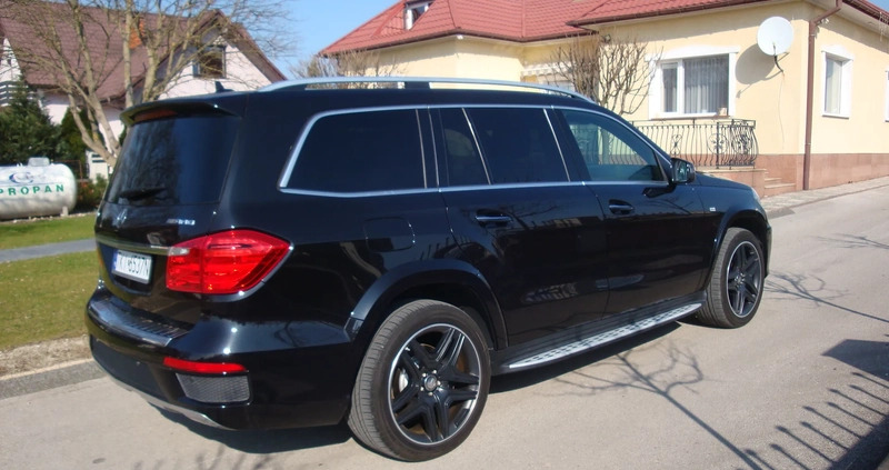 Mercedes-Benz GL cena 148000 przebieg: 157000, rok produkcji 2014 z Daleszyce małe 106